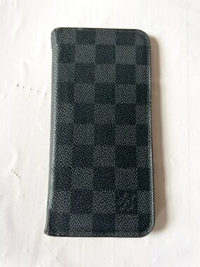 Louis Vuitton Damier Graphite Canvas Phone Folio Case black grey